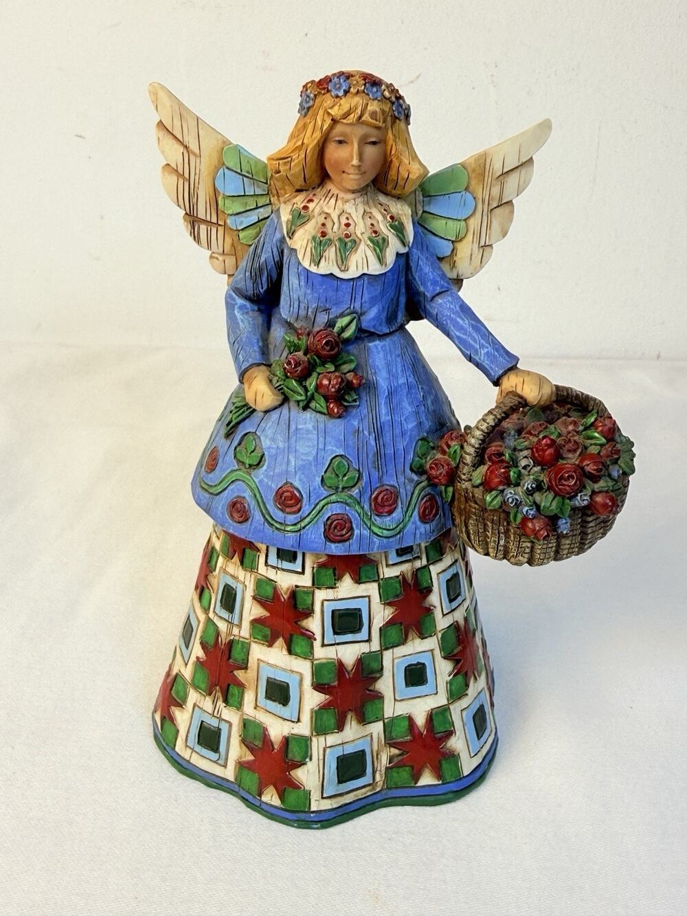 Jim Shore Heartwood Creek "Angel With Basket Of Roses" (Item No. 105169) 2002